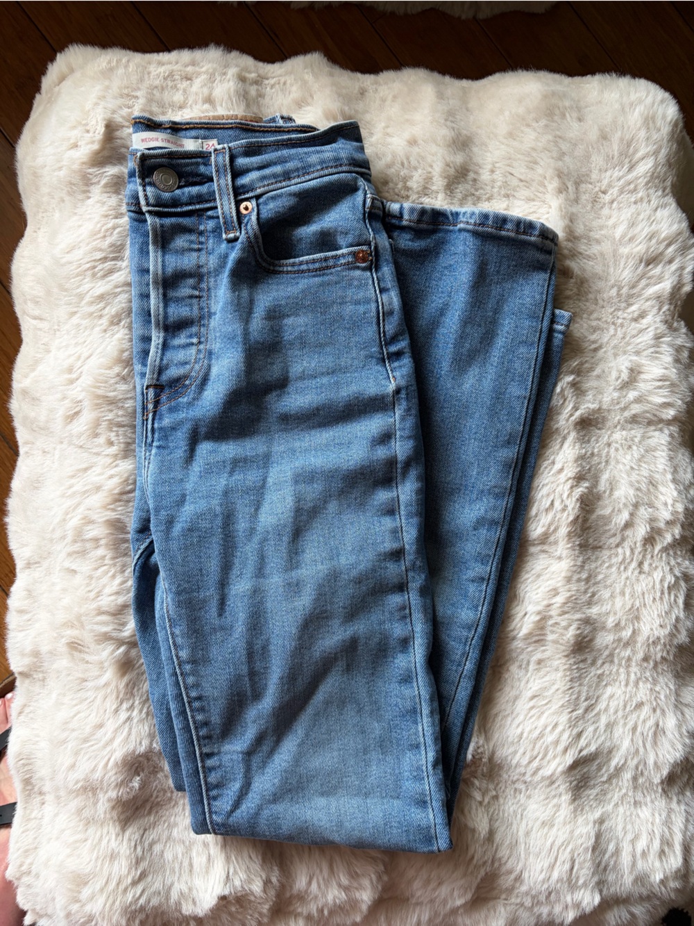 Levi’s Wedgie Straight Medium Wash Denim Jeans